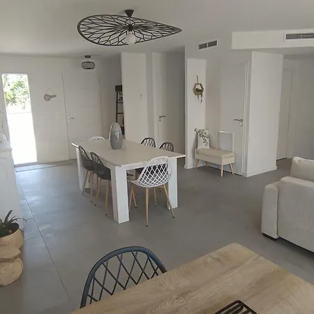 Maison Plagnes * Montardon